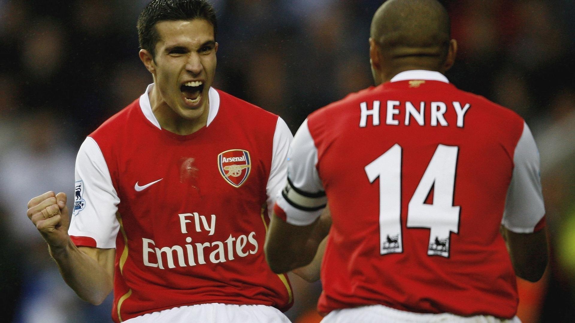 中国竞彩网|意外！上港中锋位置完成2026年首笔重量级签约，深圳前锋安永佳加盟顶替古斯塔沃